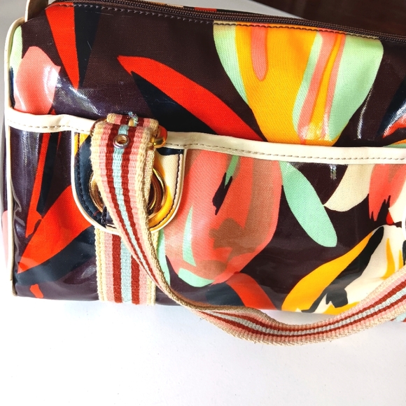 VTG Missoni Y2K vinyl abstract satchel with canvas straps. - Picture 5 of 15